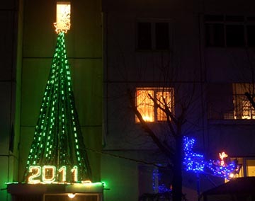 Бургазлии украсиха града си за Коледа